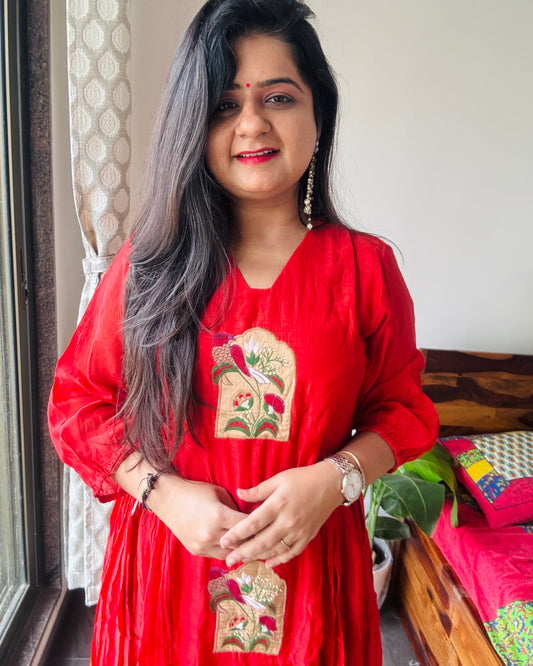 “Mishri “Mul Chanderi Gown💜