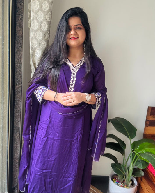 “Suhana” Pure Chinon Dress