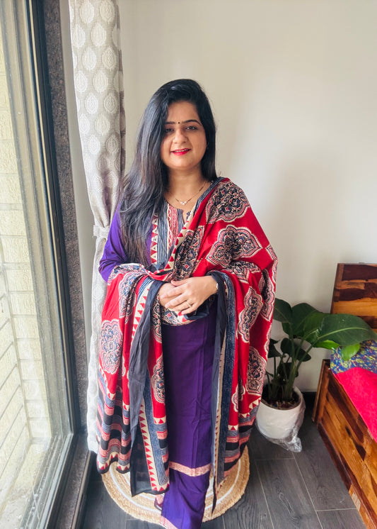 “Rishita” Pure Cotton Suit