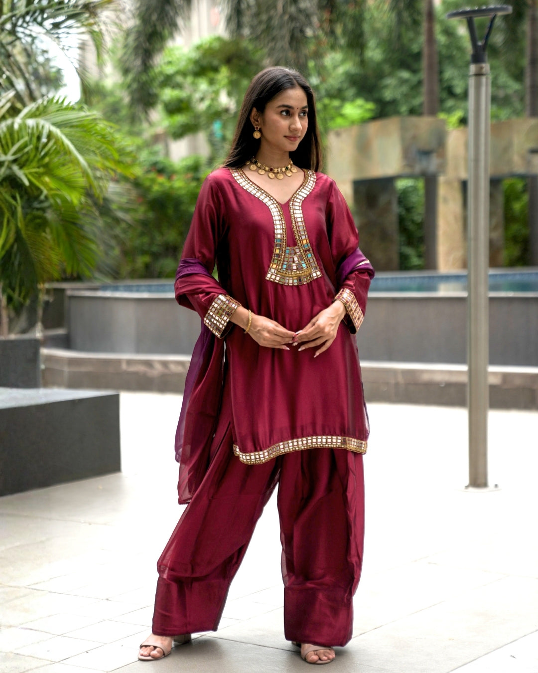 Vaani Farshi Set