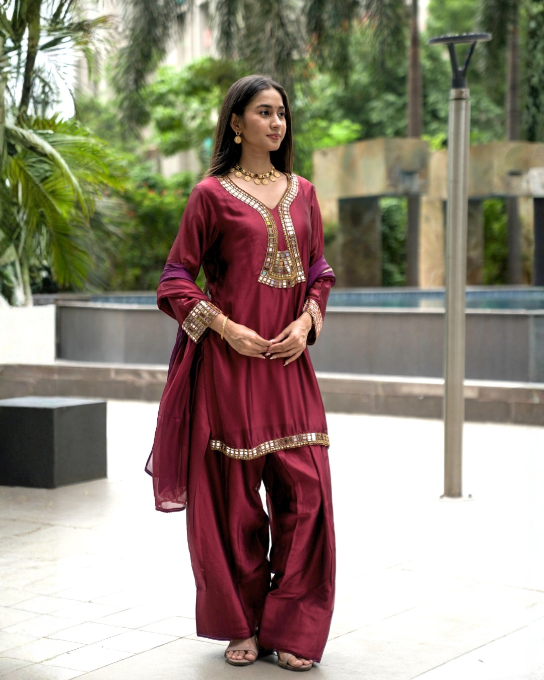 Vaani Farshi Set