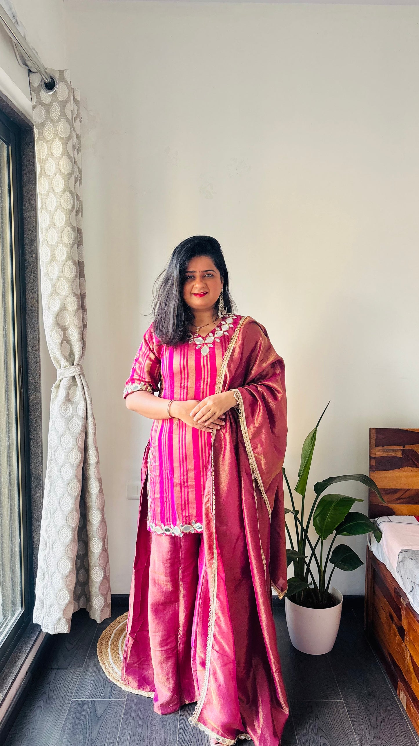 “Shiney” tissue and Mirror handwork shahara set