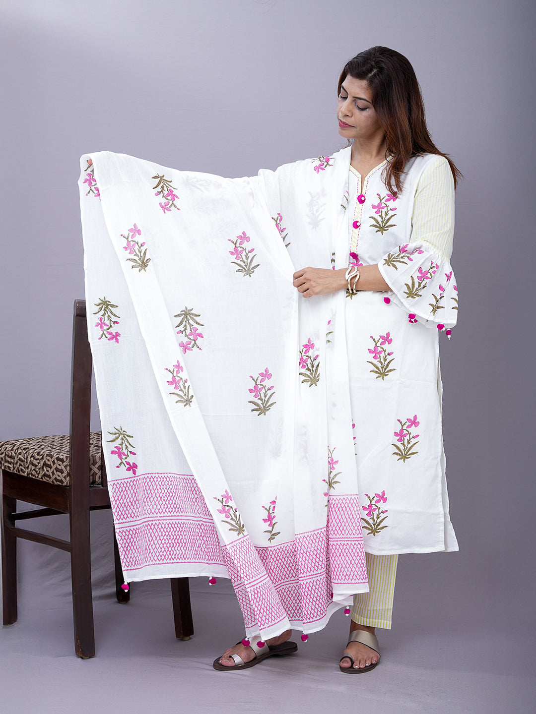 Kashish Beautiful Dress 💜