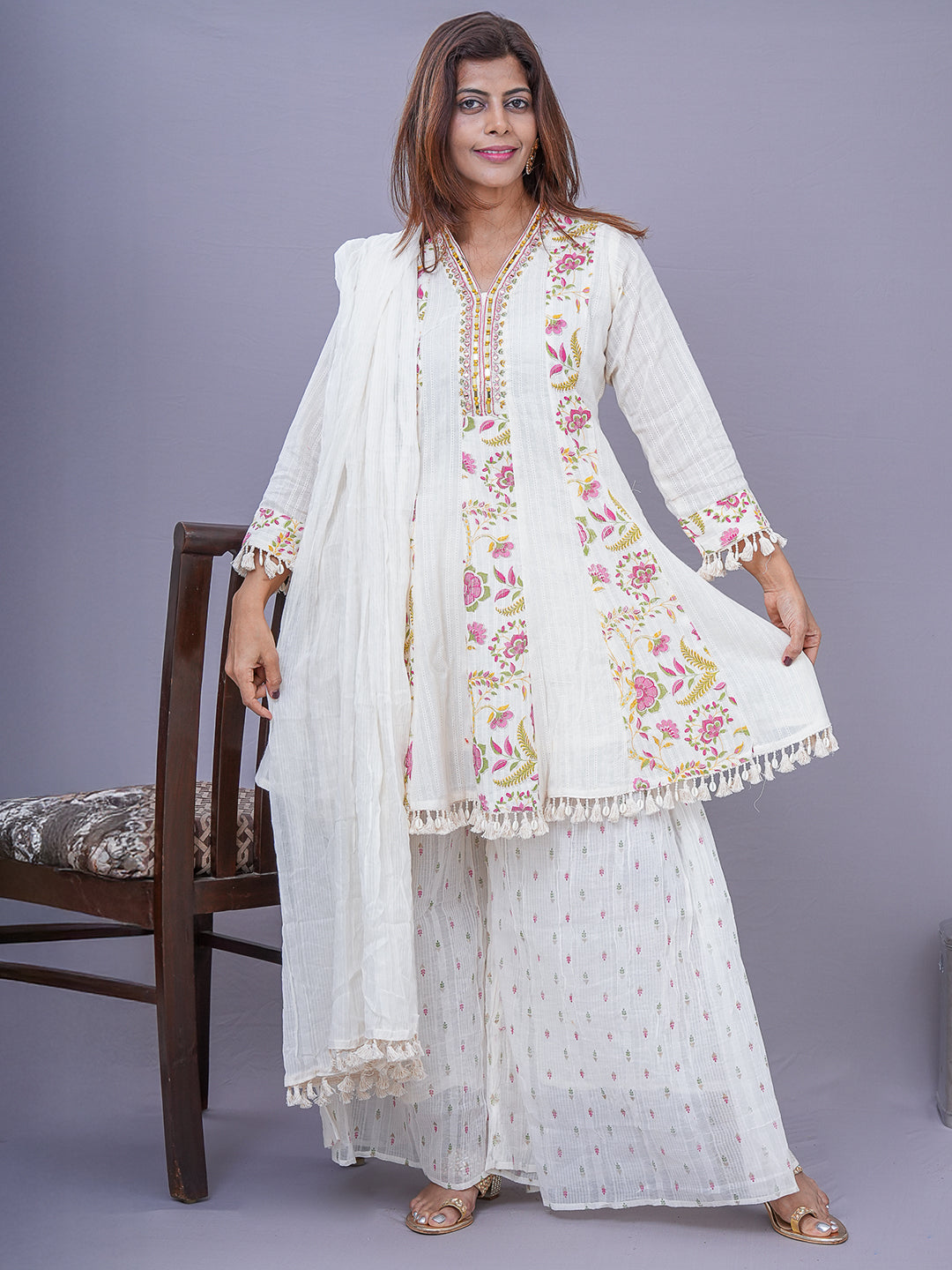 “Chahat” Sharara Set 🤍💜