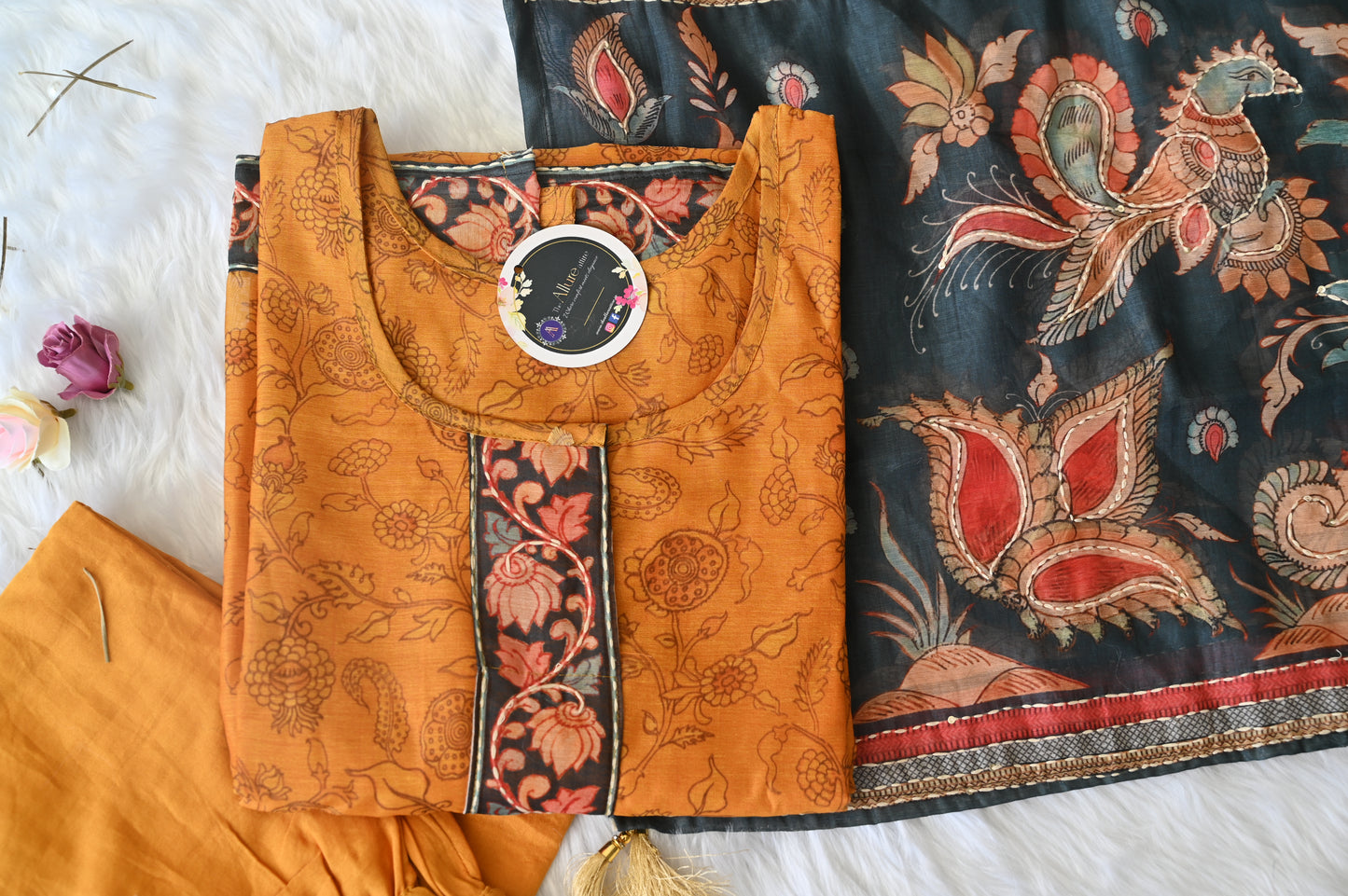 Everywhere Go To Dress !