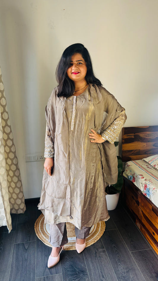 Prahi Tissue Mirror Suit